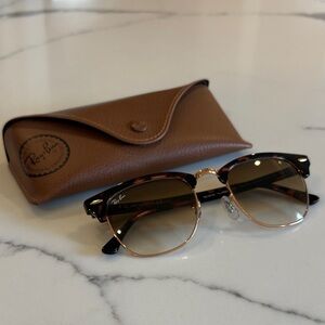 Ray-Ban Tortoise and Rose Gold Polarized Sunglasses